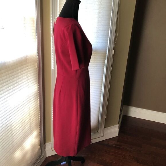 Trina Turk Dress NWT - Picture 2 of 3